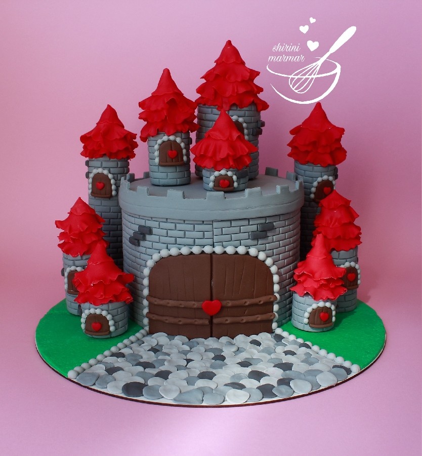 عکس کیک قلعه 