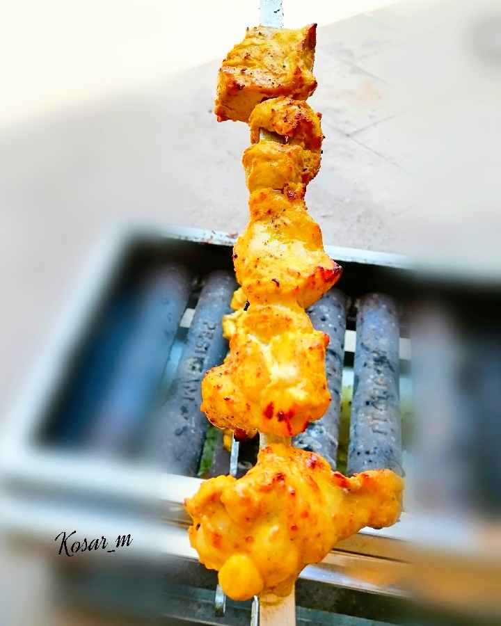 جوجه کباب زعفرانی