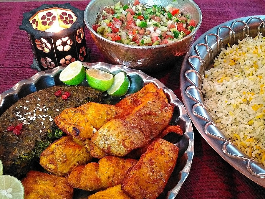 عکس سبزی پلو، کوکو سبزی و ماهی