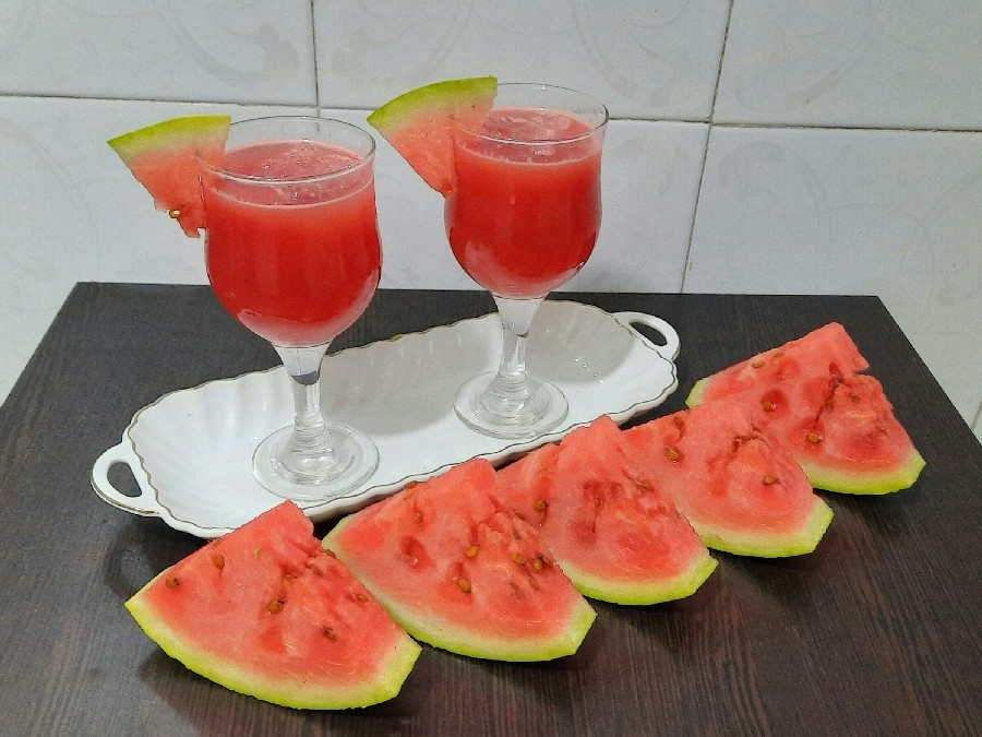 نوشیدنی قرار نگارجون