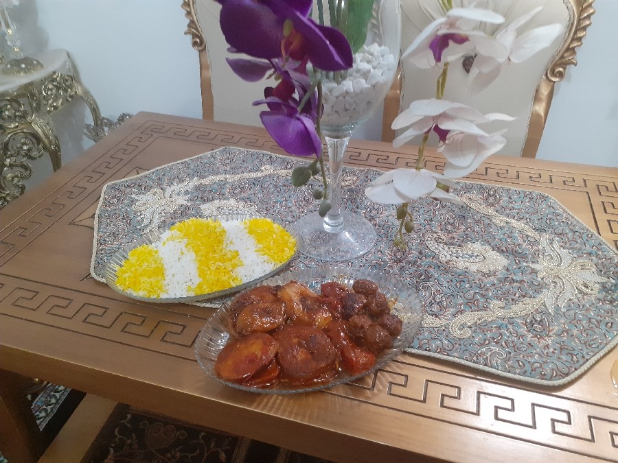 عکس خورشت بادمجان با گوشت قل قلی