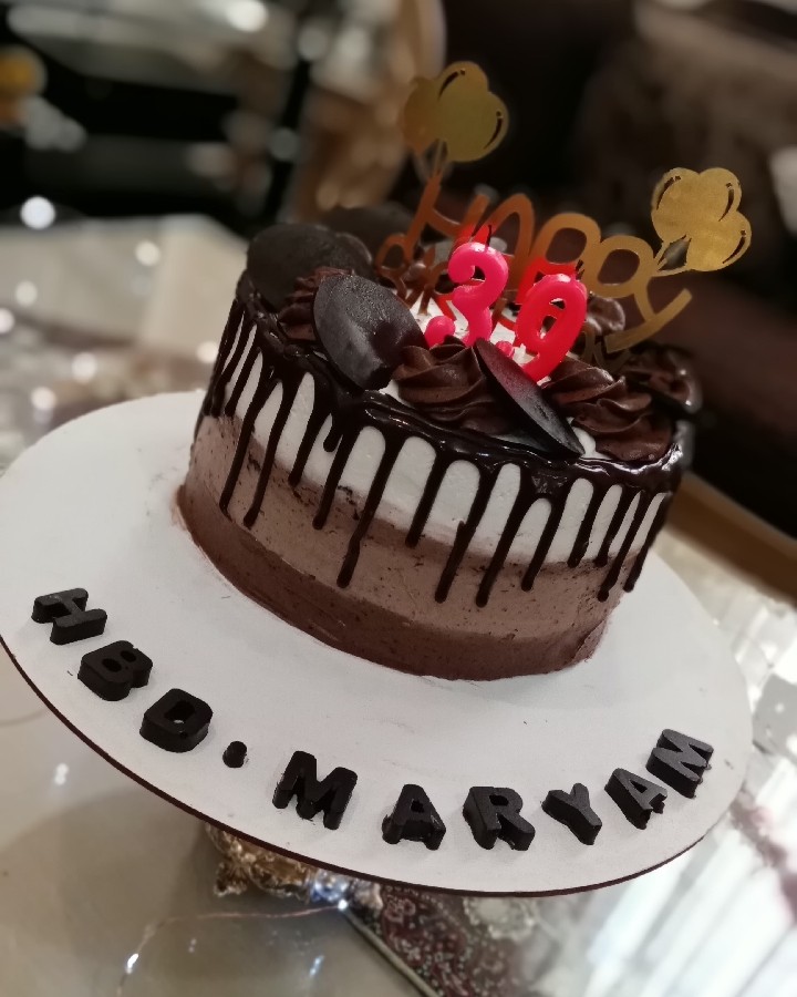 کیک تولد شکلاتی 