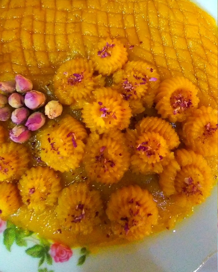 حلوا زعفرونی