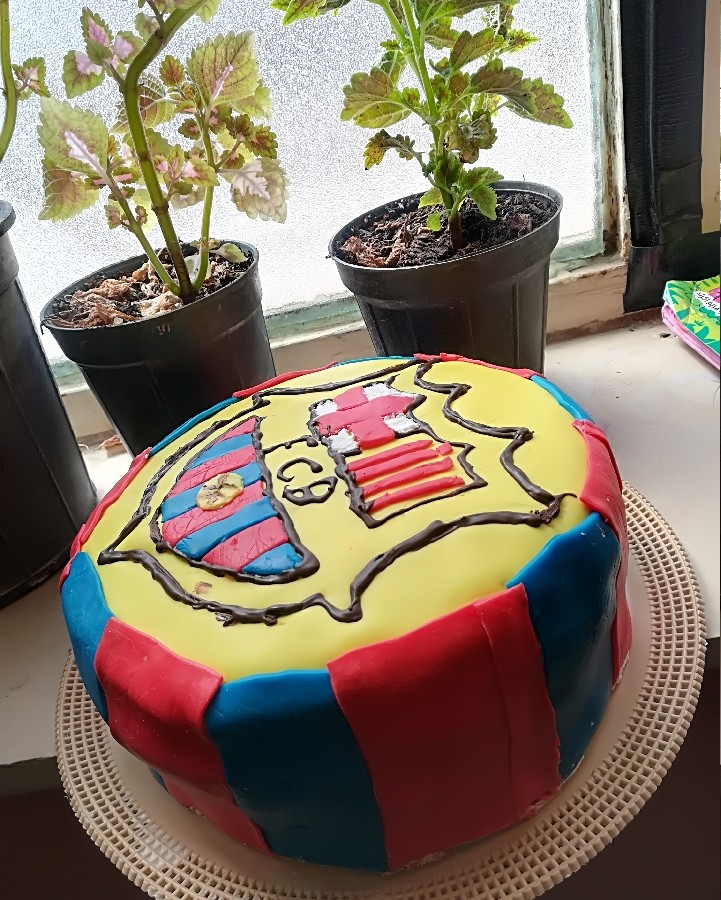 کیک اسفنجی بارسلونا 