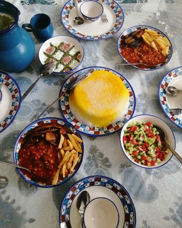 عکس قیمه بادمجان و سیب زمینی دستپخت دخترم