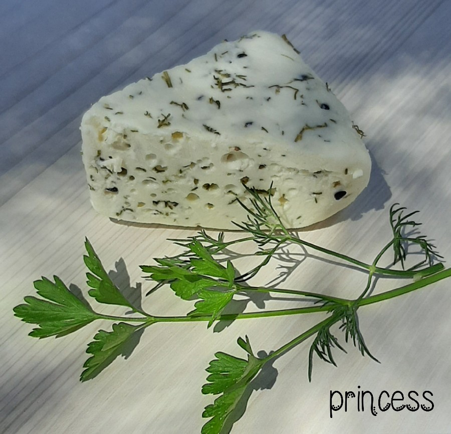عکس پنیر محلی