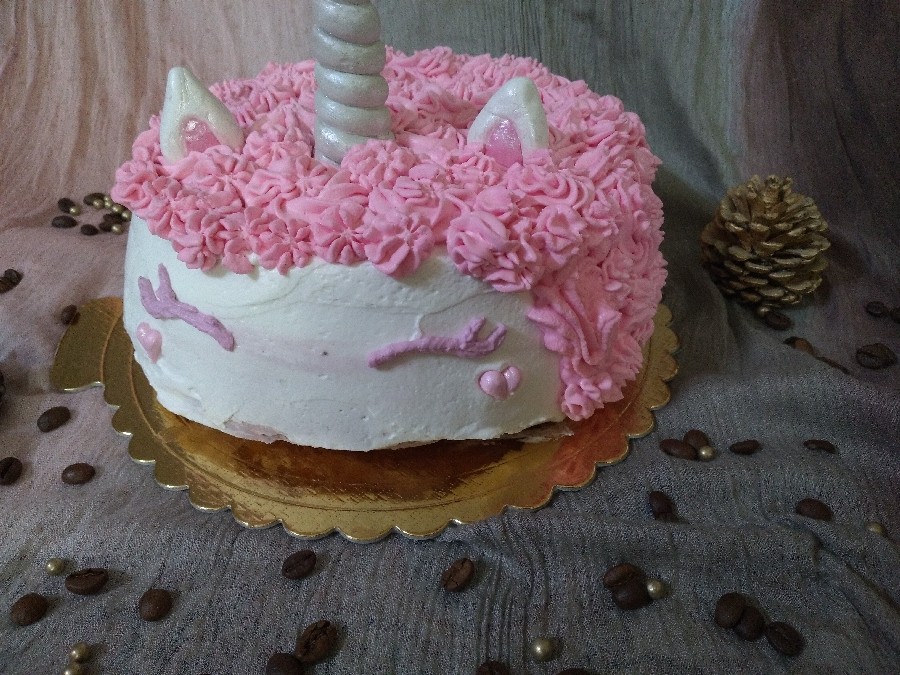 کیک یونیکورن 
unicorn cake? 