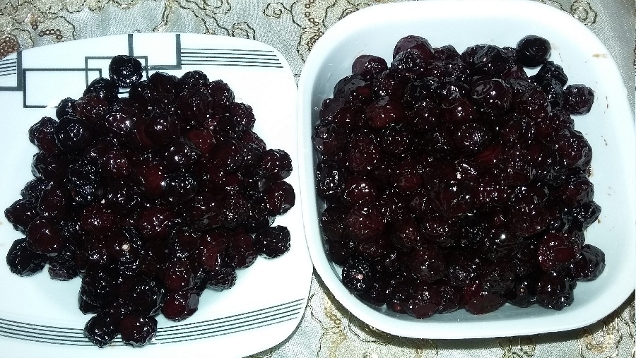 آلبالو خشکه