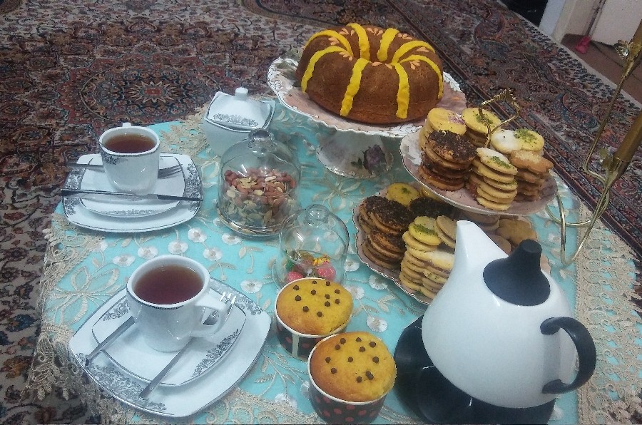  کیک لیمویی
شیرینی مشهدی
کاپ کیک زعفرونی
