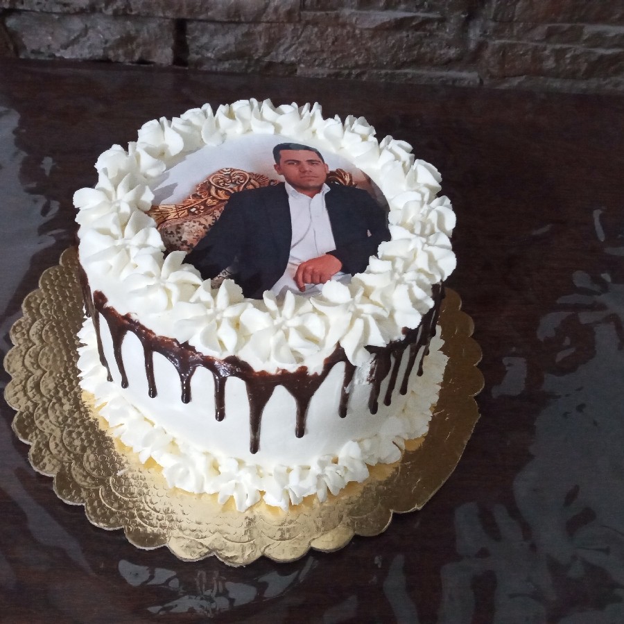 دومین کیک خامه کشی خودم برای تولد همسر عزیزم