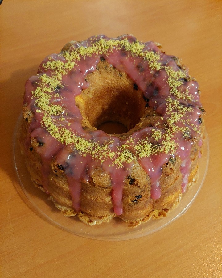 کیک زعفرانی کشمشی