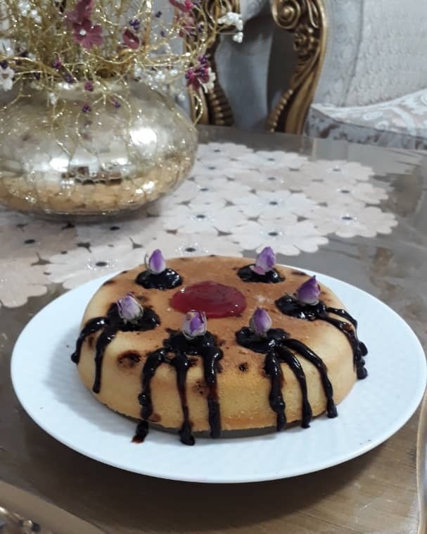 کیک کشمشی وسینی مزه 