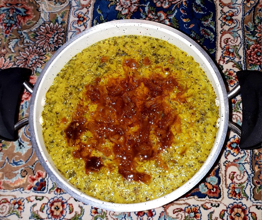عکس بفرمایید آش تقدیم به نگاه زیبا ی شما جاتون سبز