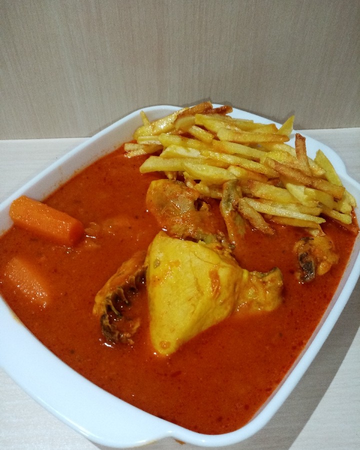 عکس خورشت مرغ دمی گوجه