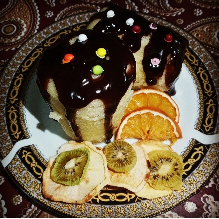 عکس کیک فنجانی با روکش شکلات خانگی