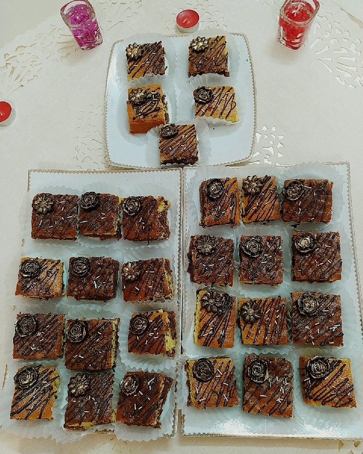 عکس کیک دورنگ تک نفره