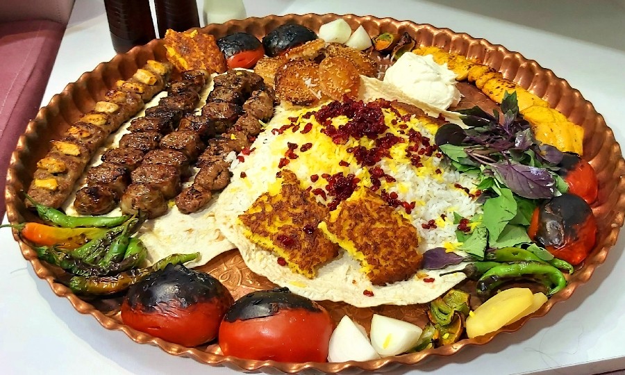 عکس سینی کباب مخصوص و ته چین