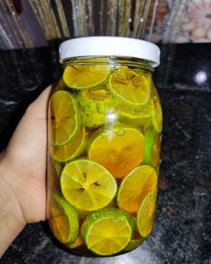 معجون لیموعسلی