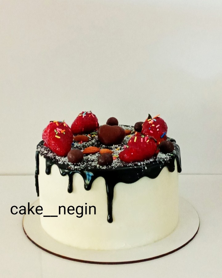عکس کیک مخصوص تولد