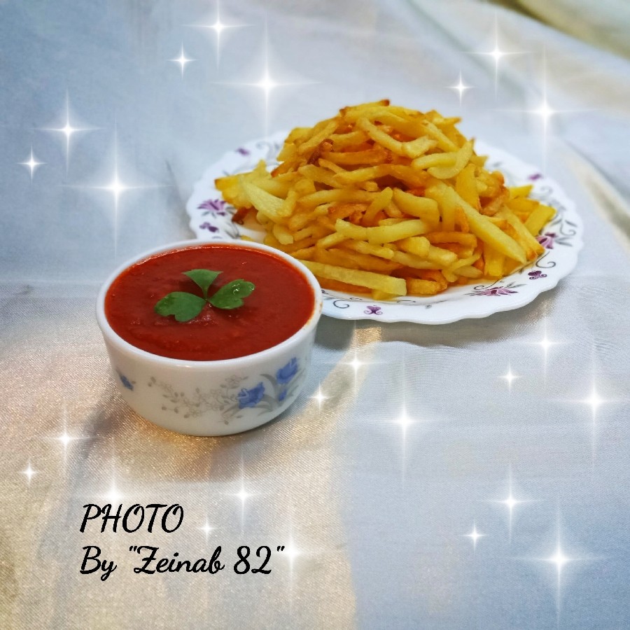 سیب زمینی سرخ شده با سس گوجه فرنگی