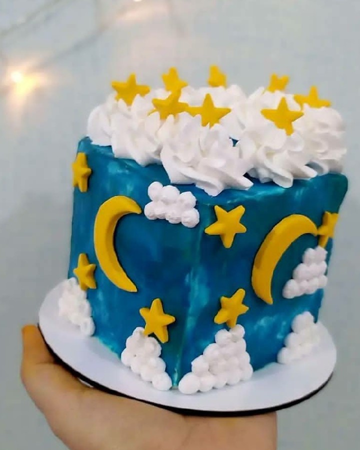 عکس کیک ماه و ستاره