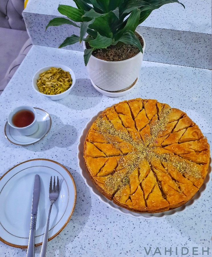 باقلوا با خمیر یوفکا 