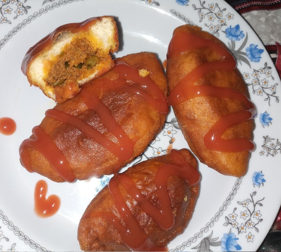 پیراشکی گوشت?