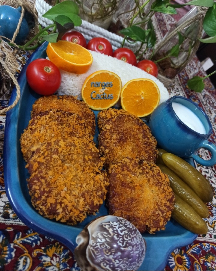 عکس شنیسل مرغ قالبی