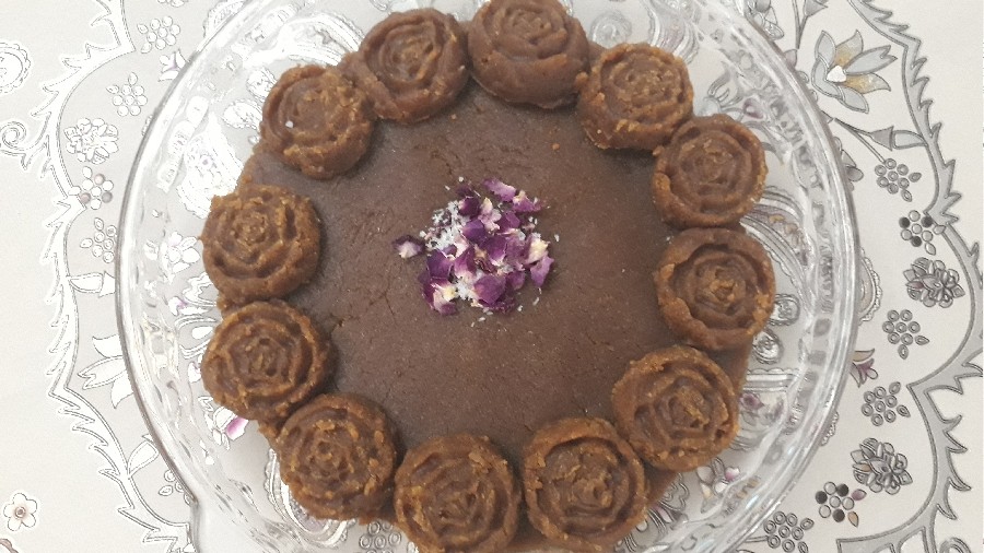 عکس حلوا سوهان.