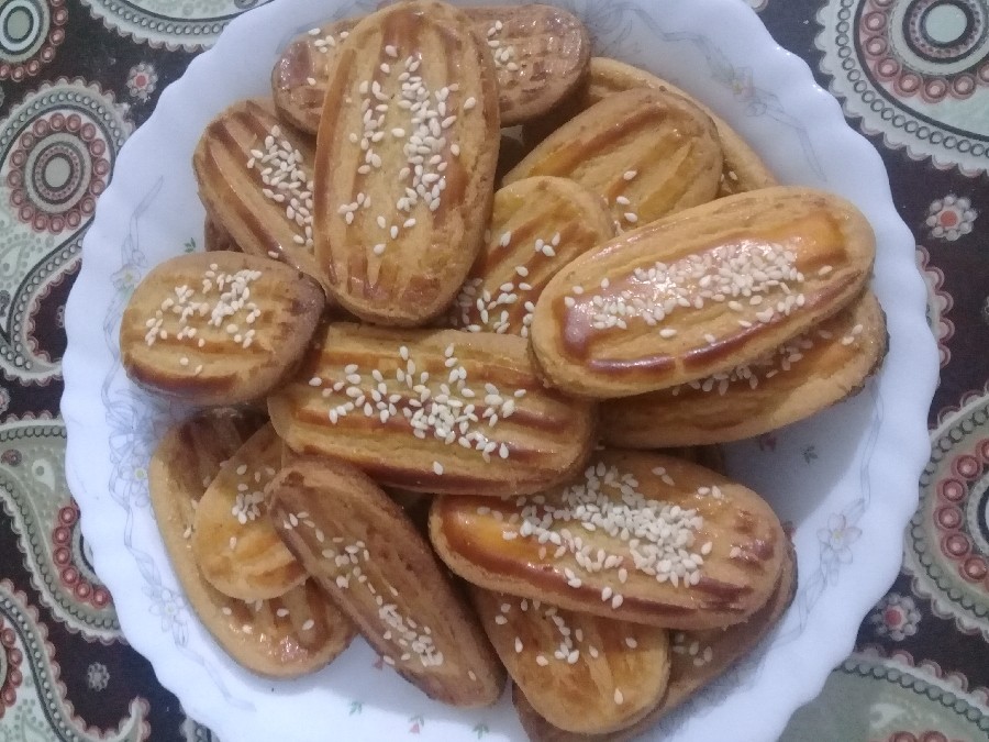 شیرینی پا درازی....