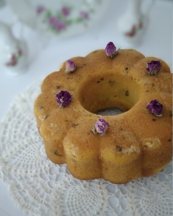 کیک گلاب زعفرون 