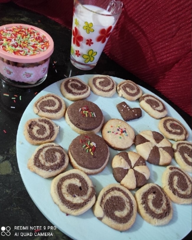 عکس بسکوییت های بای خانگی