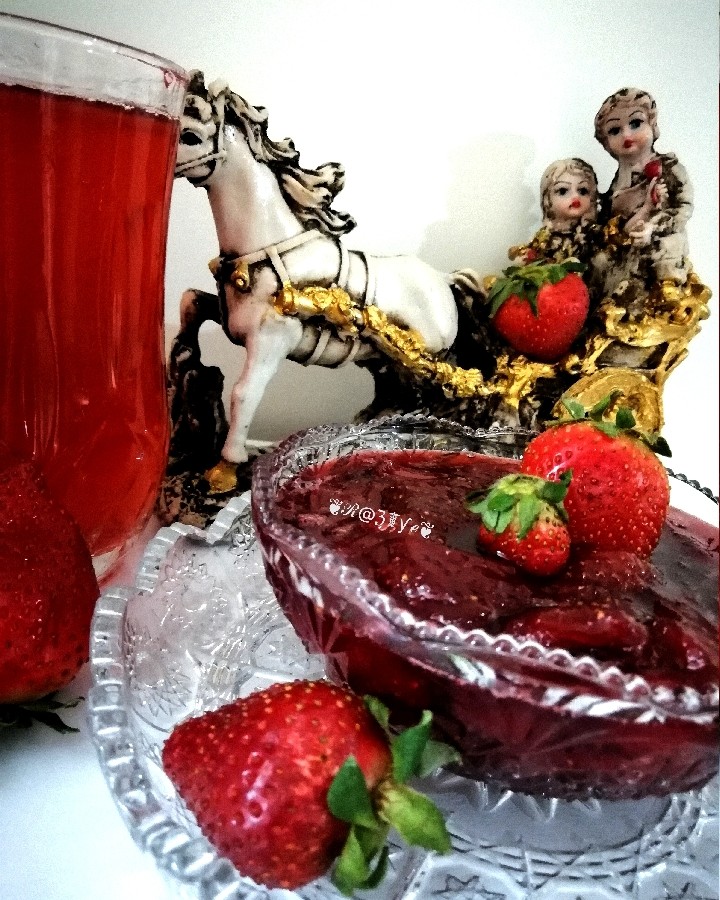 مربا و شربت توت‌فرنگی