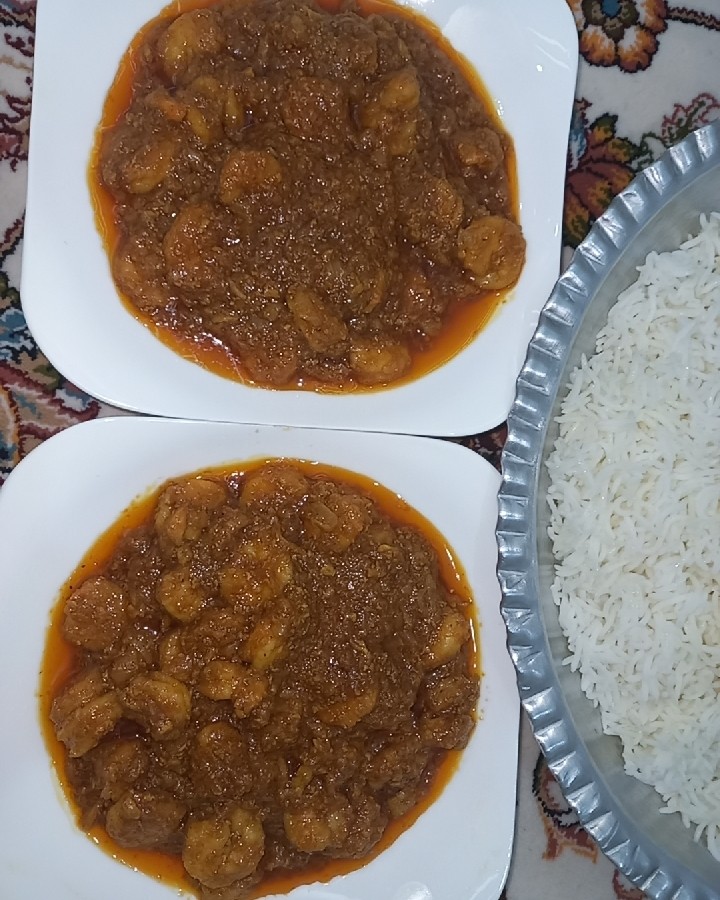 عکس خورشت میگو با برنج