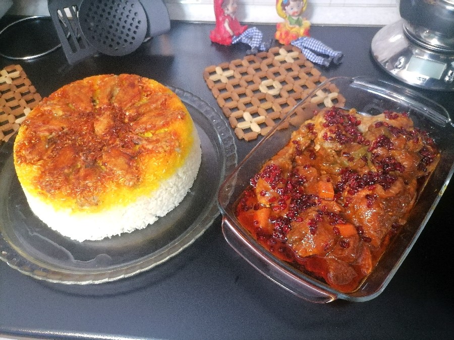 عکس خورشت آلو با مرغ و ته انداز بال و بازو