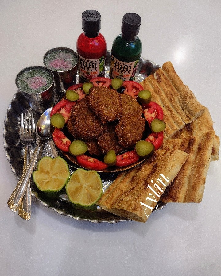 عکس کتلت گوشت کنجدی