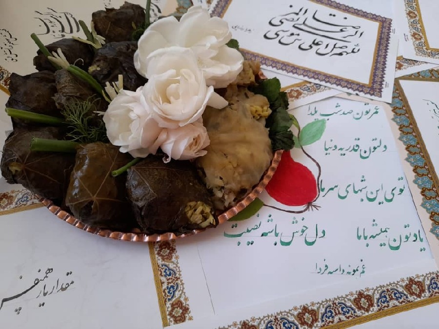 عکس دلمه برگ مو دلمه بابرگ کلم پخته