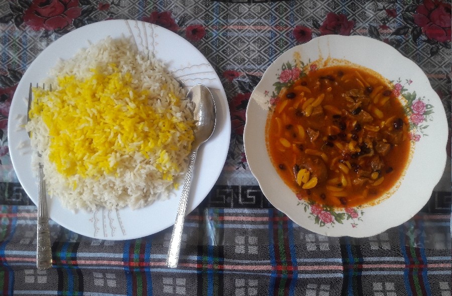 نهار در کنار خانواده