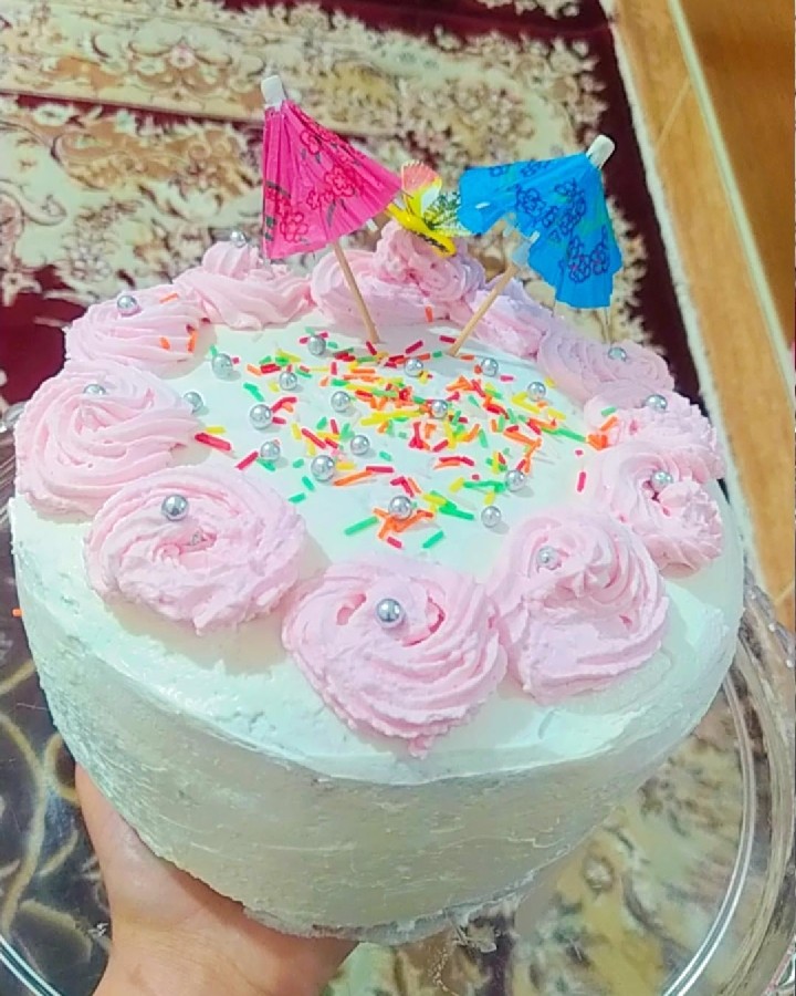 #کیک_خامه_ای
