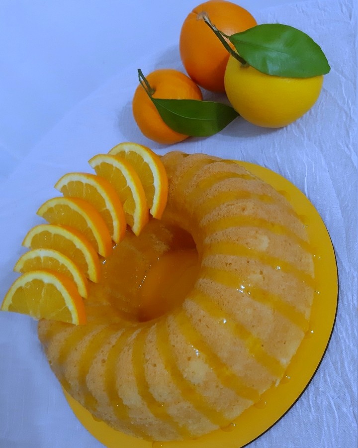 کیک پرتقال بهمراه سُس پزتقالی