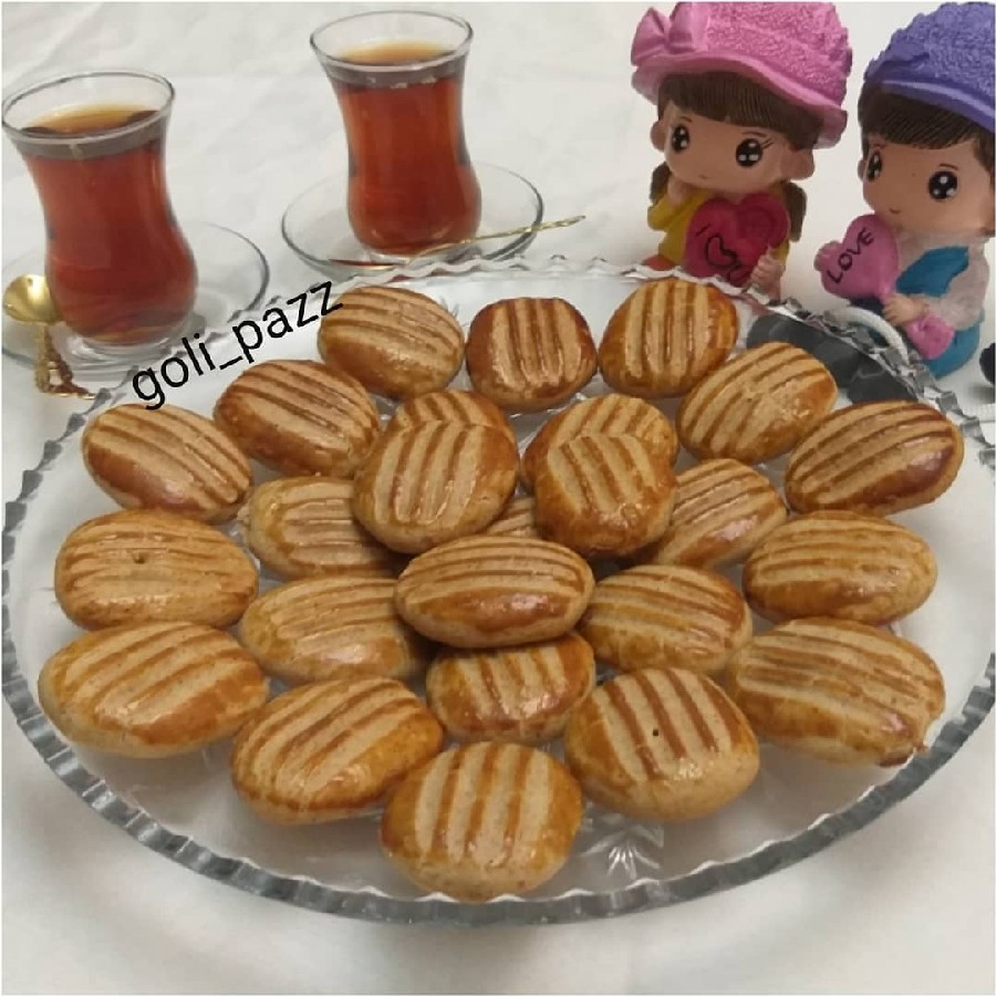 عکس قرابیه عسل و دارچین