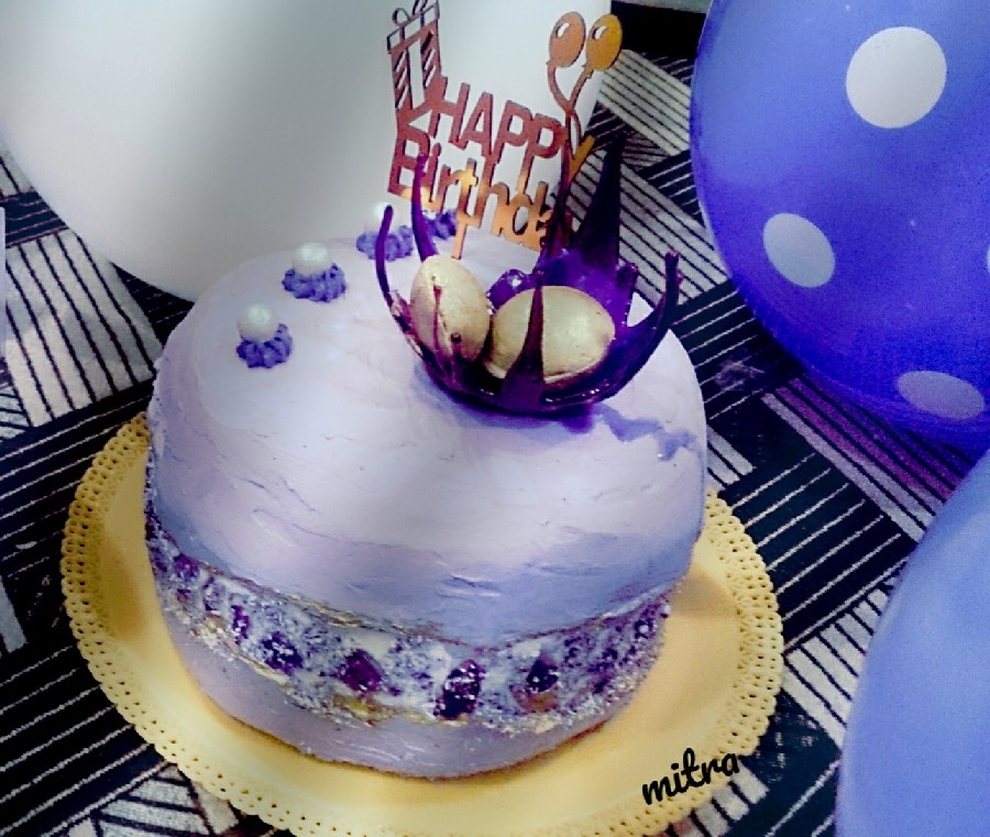 کیک تولد
تقدیمی
