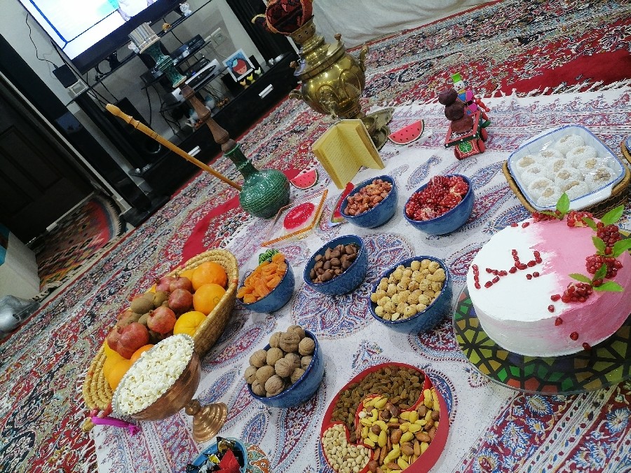 عکس سلام دوستان یلدایتان مبارک باد