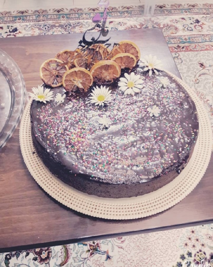 کیک خیس شکلاتی 
اولین ماهگرد پسرم #محمد امین
