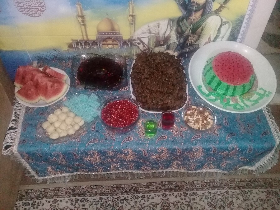 5 - میز ساده یلدا 1400