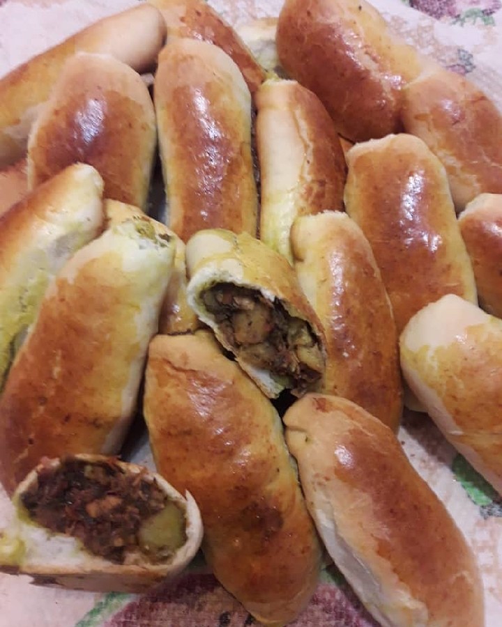 عکس پیراشکی گوشت و سبزیجات