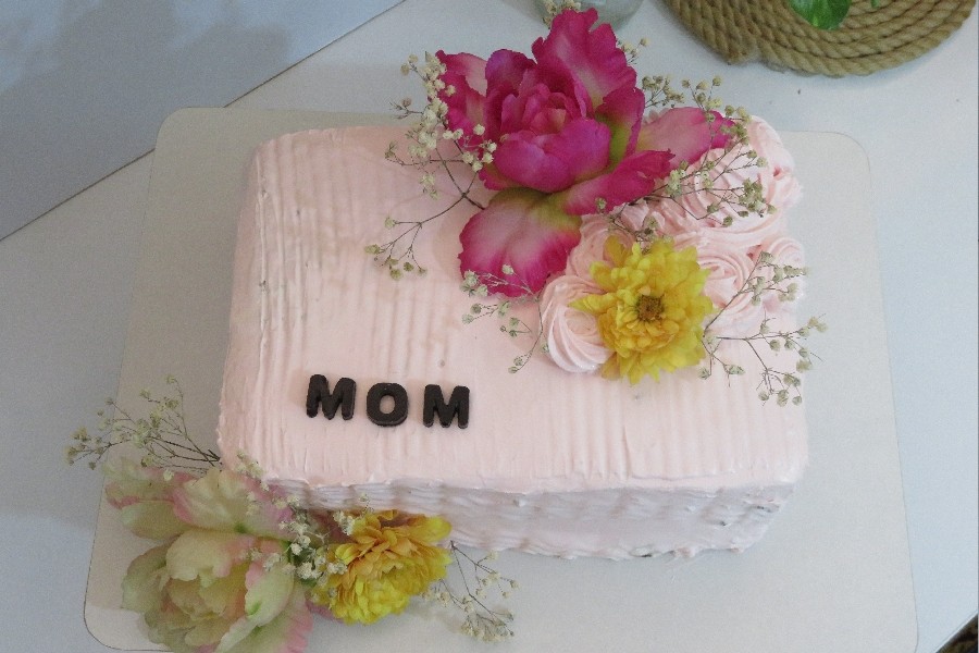 عکس کیک روز مادری برای مامانم