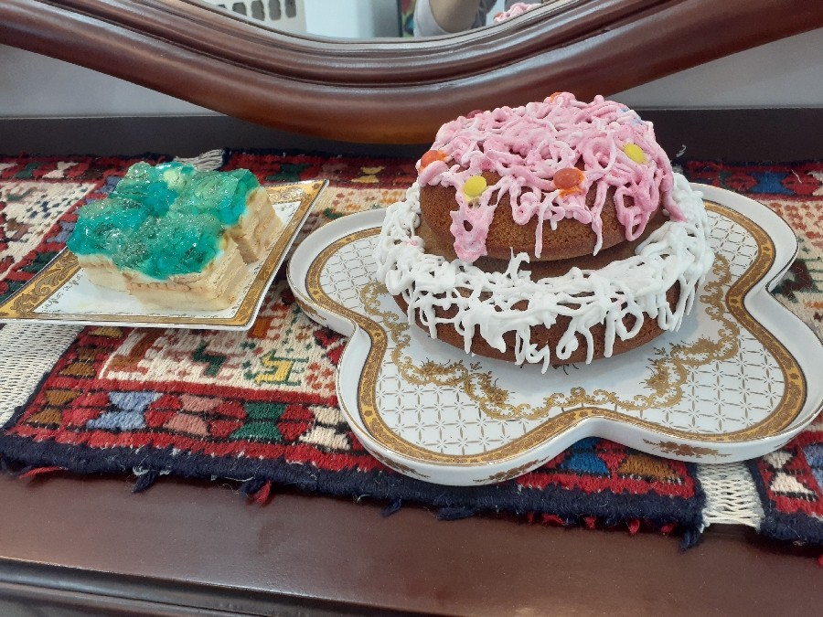 کیک گلاب و اسلایس بلوبری
