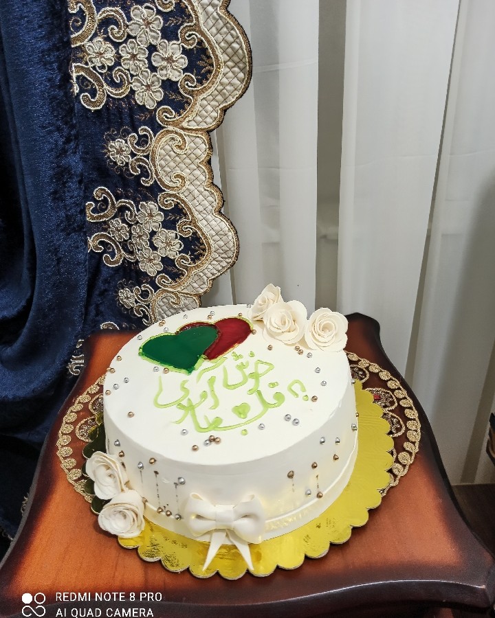 کیک به مناسبت پاگشای عروس ?