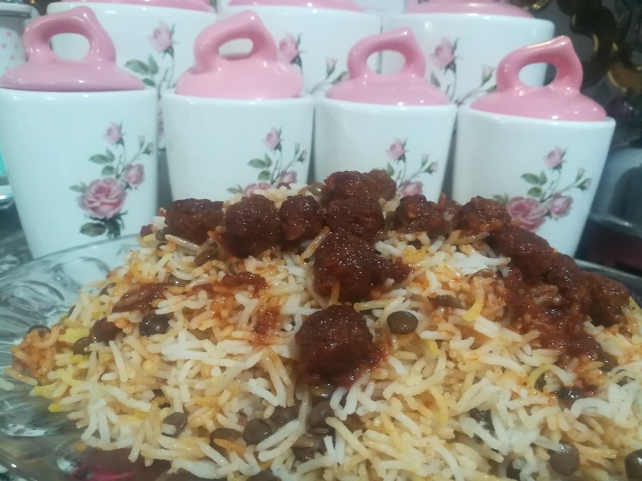 عکس عدس پلو باگوشت قلقلی